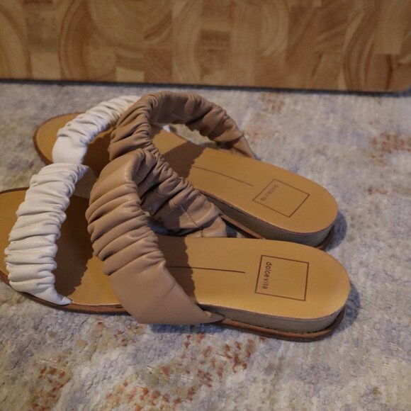 Dolce Vita double strap sandal, size 8 - Picture 4 of 5